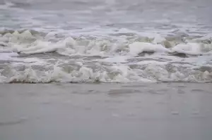 Obálka Se Žlutým Pruhem